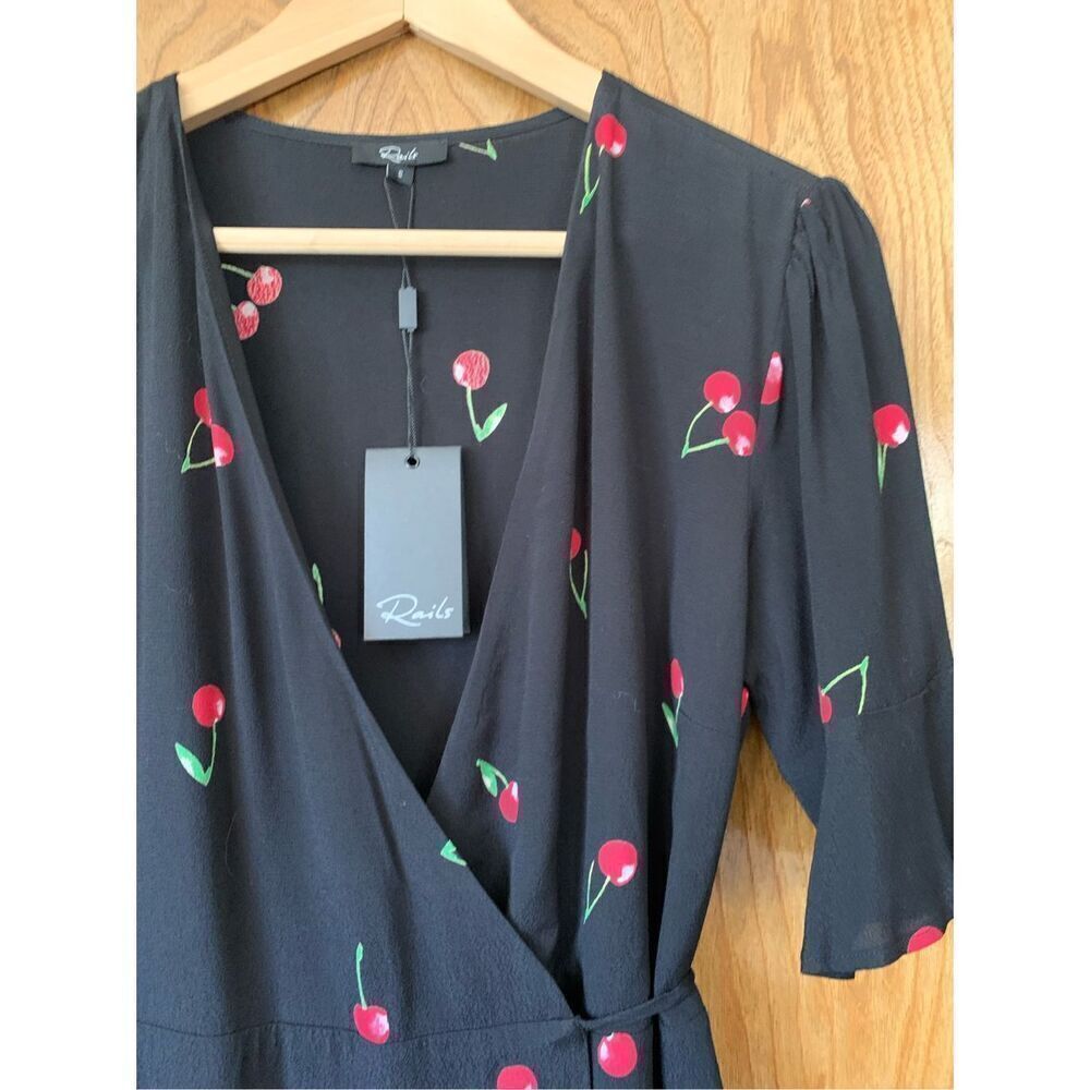 Rails‎ Aimee Wrap Dress in Cerise Cherry Print Black Size S - Picture 6 of 12